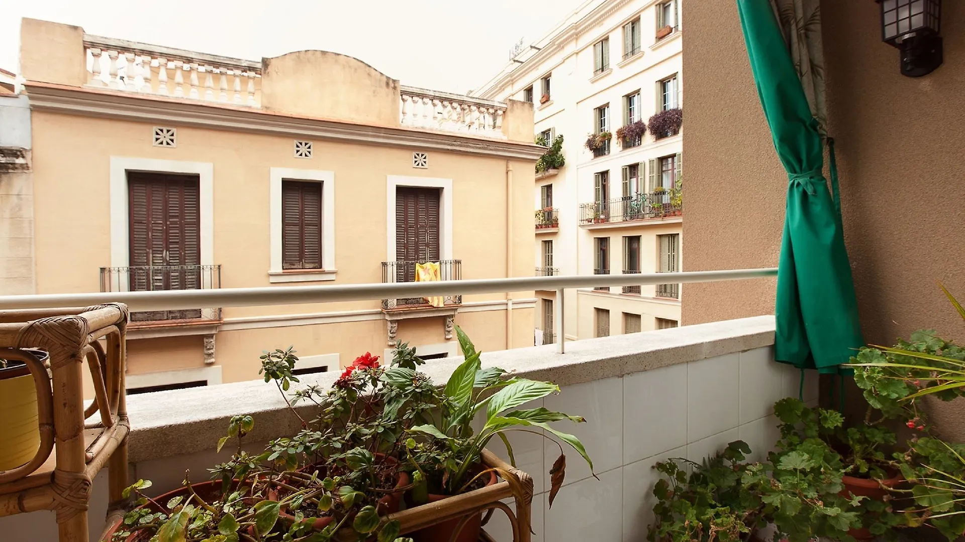 Apartamento Gracia Nextdoor 2 Barcelona