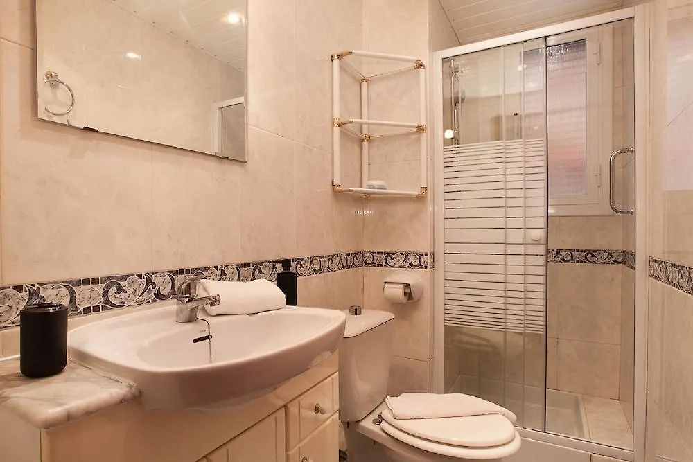 Apartamento Gracia Nextdoor 2 Barcelona